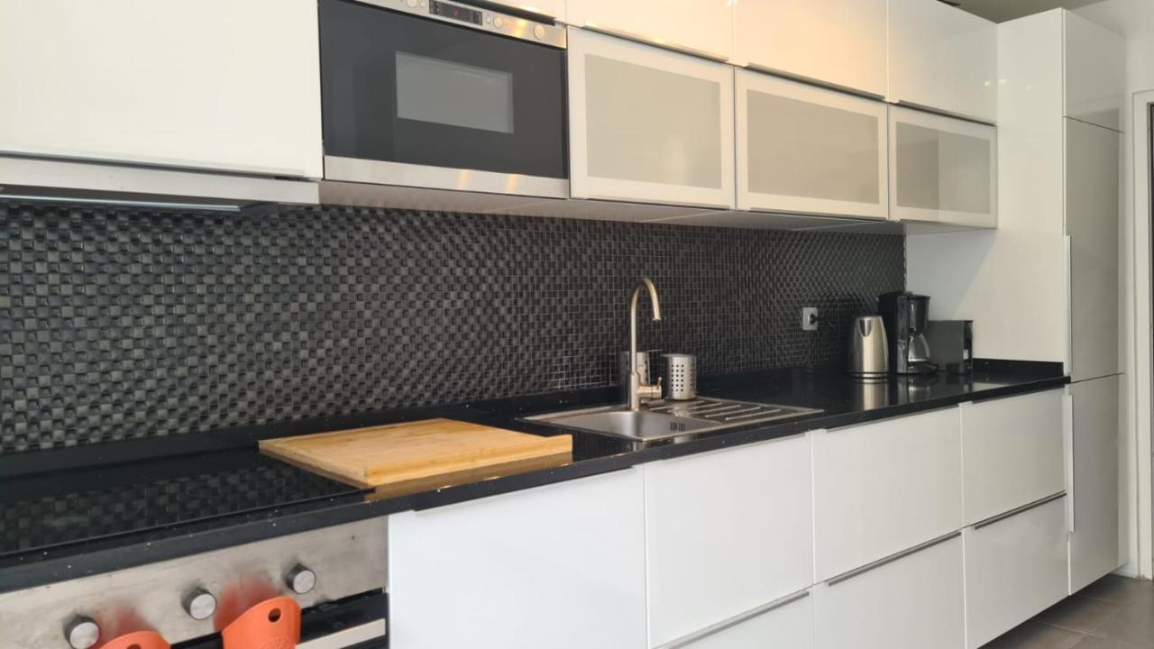 Jardines De Banus Apartments 马尔韦利亚 外观 照片